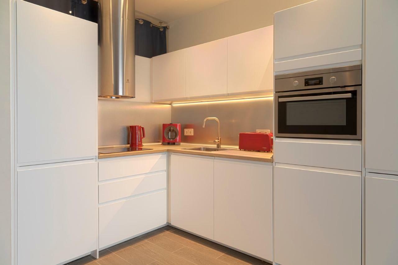 Suncity Teatro Premier Apartment Malaga Bagian luar foto