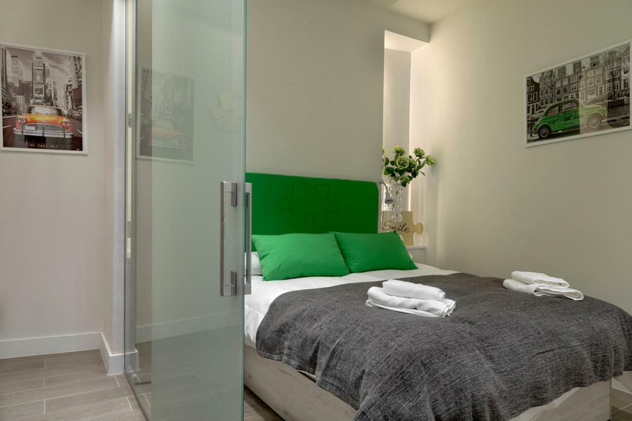 Suncity Teatro Premier Apartment Malaga Bagian luar foto