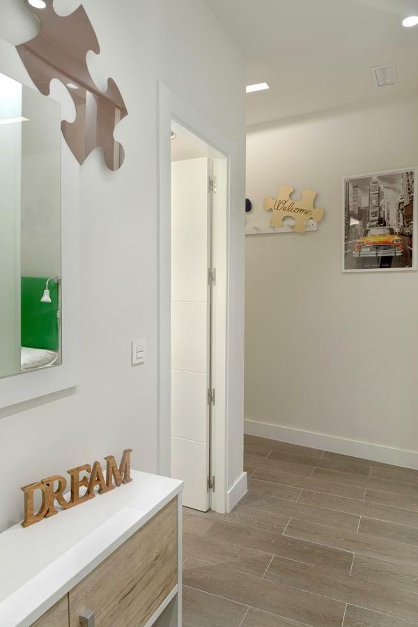 Suncity Teatro Premier Apartment Malaga Bagian luar foto